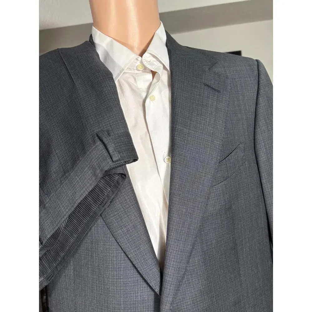 Tom Ford Gray Checked 2Pc Wool Suit 54EU 44R US Men's 36x30 trousers